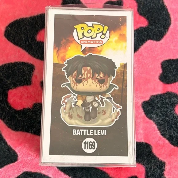 Funko Pop! Animation Battle Levi with Black and Brown - Picture 2 of 2
